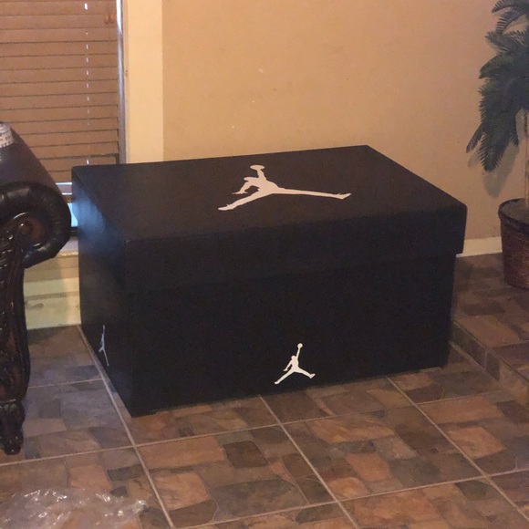jordan mega shoe box